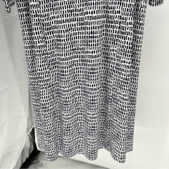 Habitat Clothes To Live In Travel Dress Size XXL Vneck Patterned Pockets Comfort - Picture 11 of 11